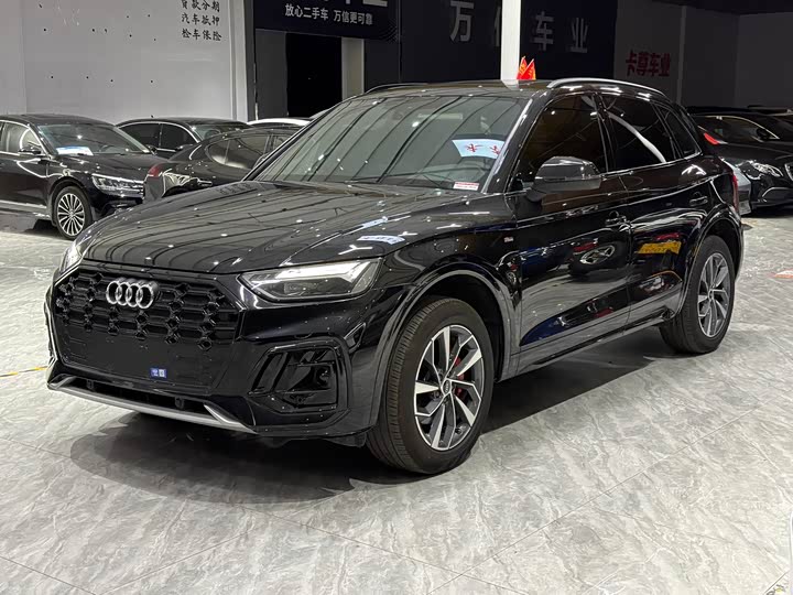 Audi Q 5 L 2024 40 TFSI