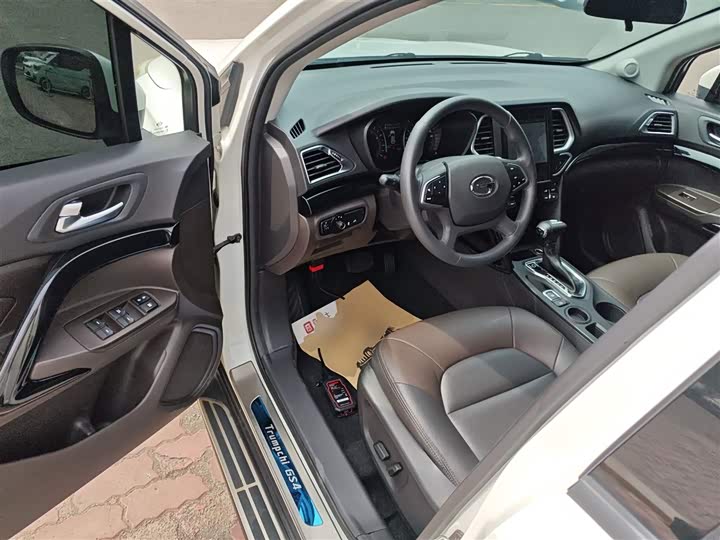 Trumpchi GS4 2017 235 T AT 2 WD — фото 16