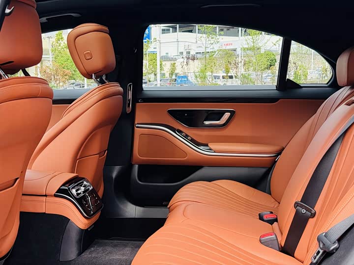 Mercedes-Benz S-Class 2024 S 400 L — фото 16