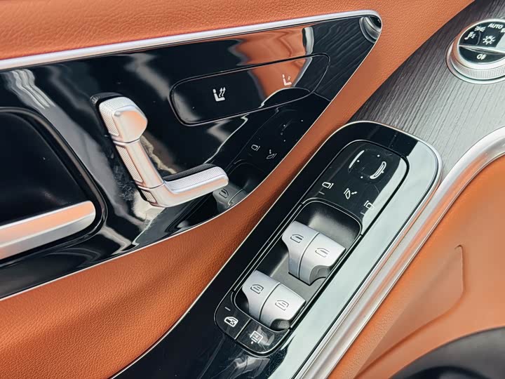 Mercedes-Benz S-Class 2024 S 400 L — фото 18