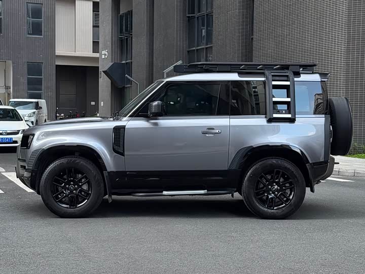 Land Rover Defender — фото 3