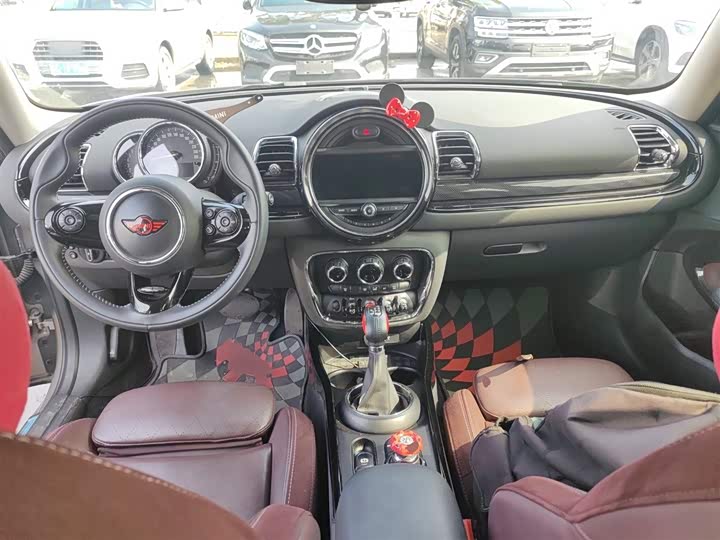 MINI Clubman — фото 6
