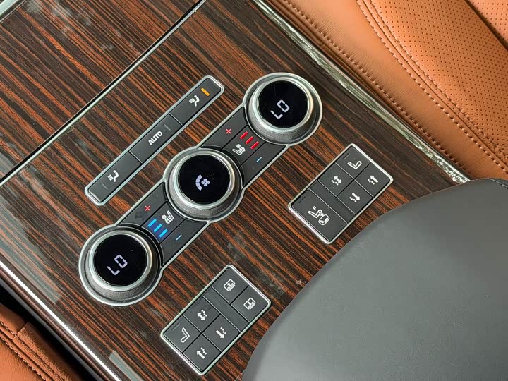 Land Rover Range Rover — фото 11