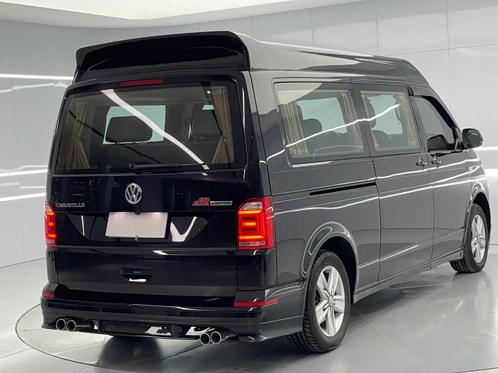 Volkswagen Caravelle — фото 4