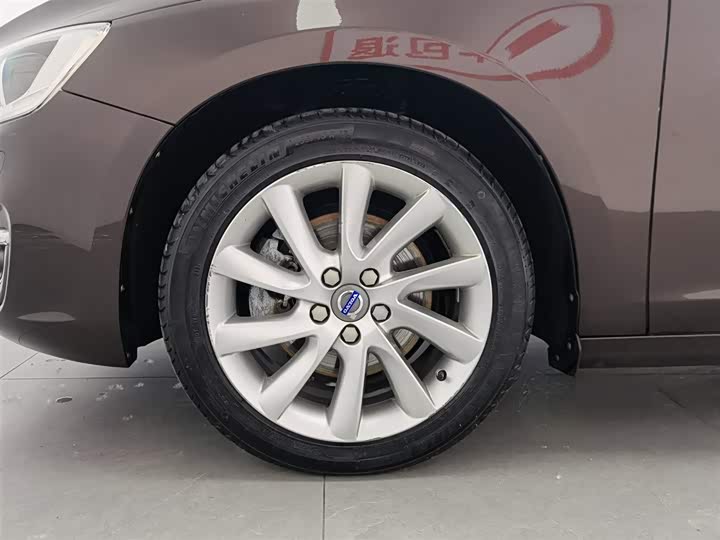 Volvo S60 2018 S 60 L T 4 — фото 17