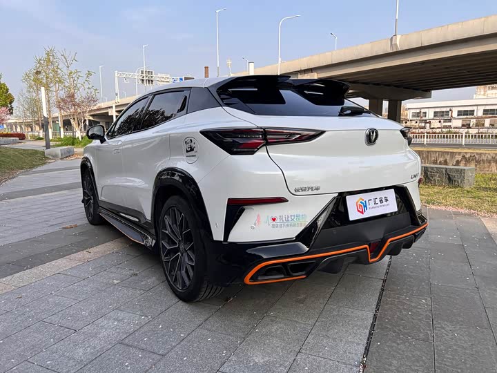 Changan UNI-T 2022 1.5 T Flagship — фото 12