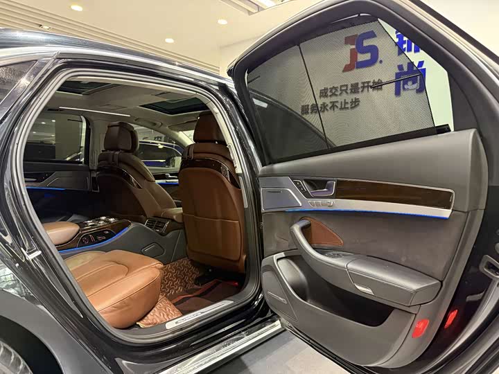 Audi A8 2014 A 8 L 45 TFSI quattro Luxury — фото 19