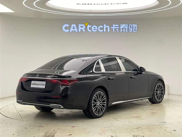 Mercedes-Benz E-Class 2025 E 300 L Premium — фото 5