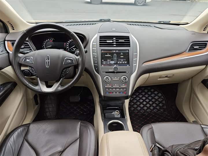 Lincoln MKC 2014 2.0 T 2 WD — фото 10