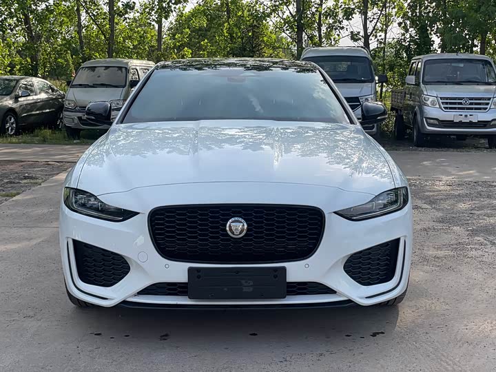 Jaguar XEL 2025 2.0 T 250 PS R-DYNAMIC 90 — фото 2