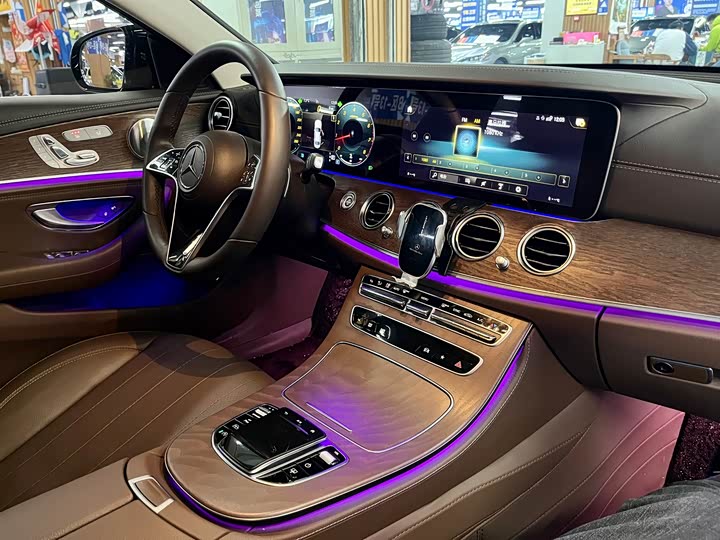 Mercedes-Benz E-Class 2023 E 300 L Luxury — фото 15