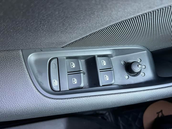 Audi A3 2020 Limousine 35 TFSI VI — фото 17