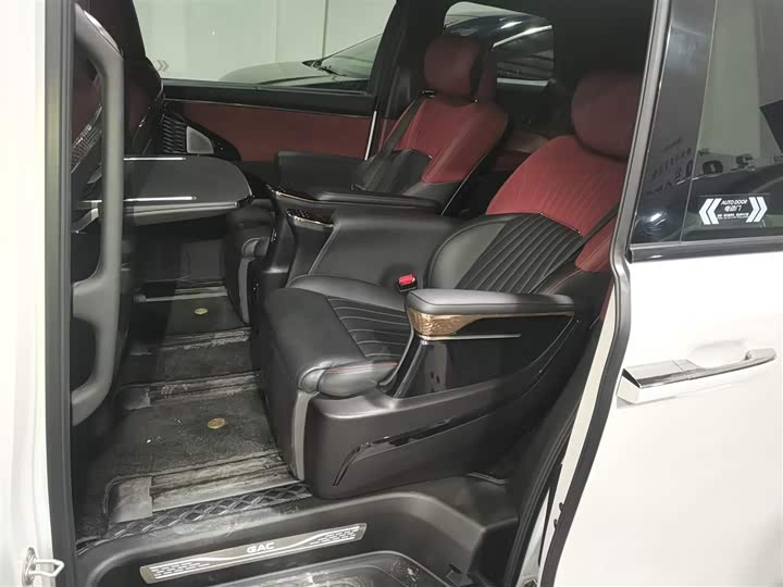 Trumpchi M8 2023 — фото 17
