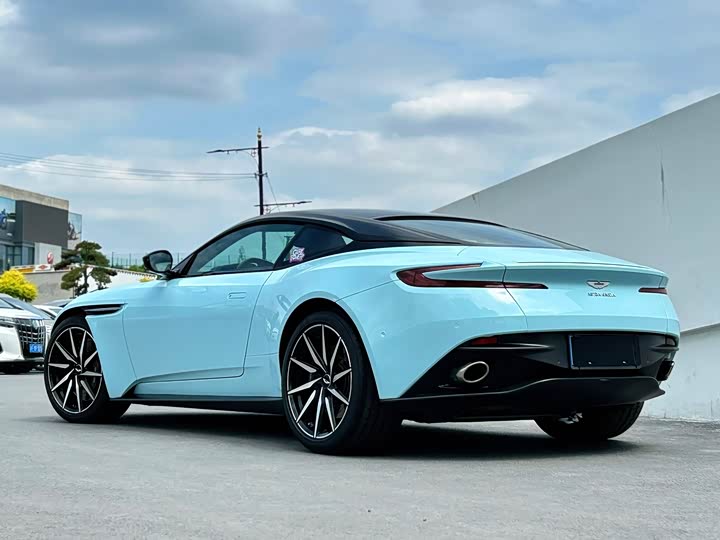 Aston Martin DB11 2019 4.0 T V 8 Coupe — фото 2