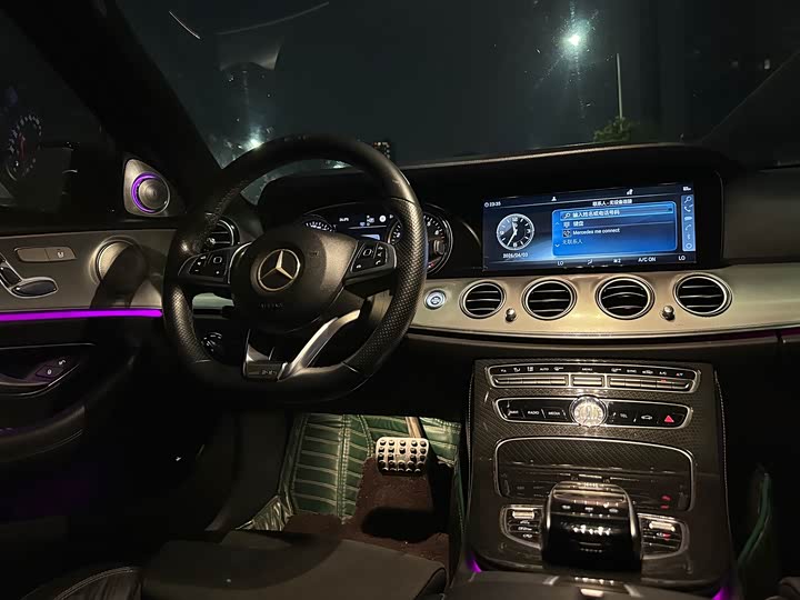 Mercedes-Benz E-Class E 200 спорт — фото 5