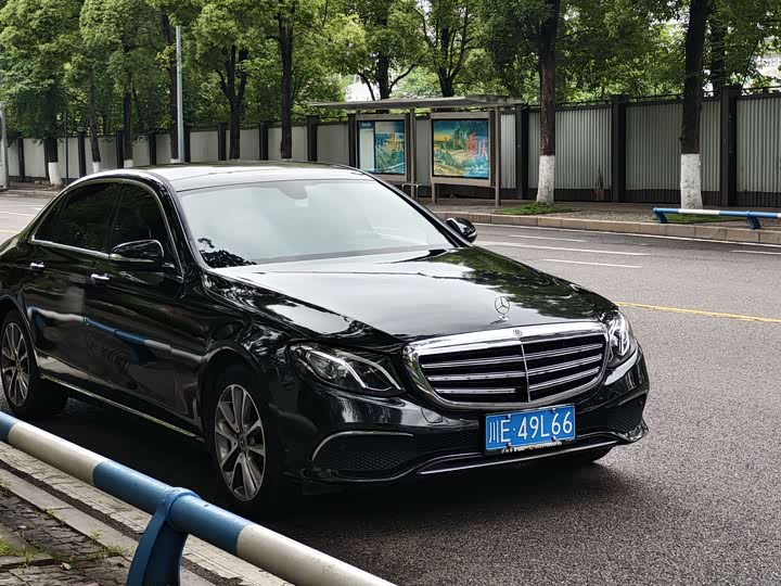 Mercedes-Benz E-Class 2020 E 260 L — фото 3