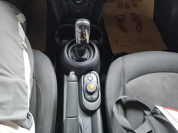 MINI Hatch — фото 14