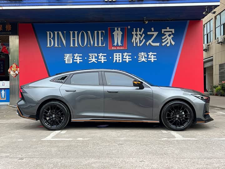 Changan UNI-V 2025 1.5 T 500 Bar — фото 24