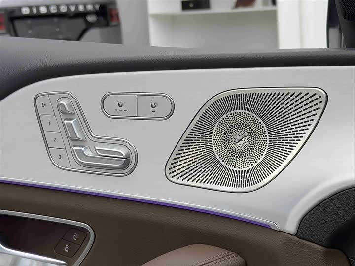 Mercedes-Benz GLS 2024 GLS 400 4 MATIC — фото 16
