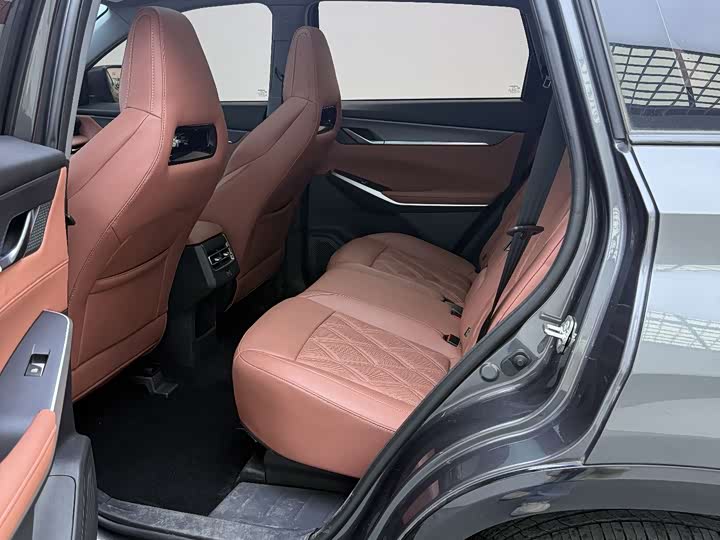 Changan CS75 PLUS 2023 1.5 T ATPremium — фото 15