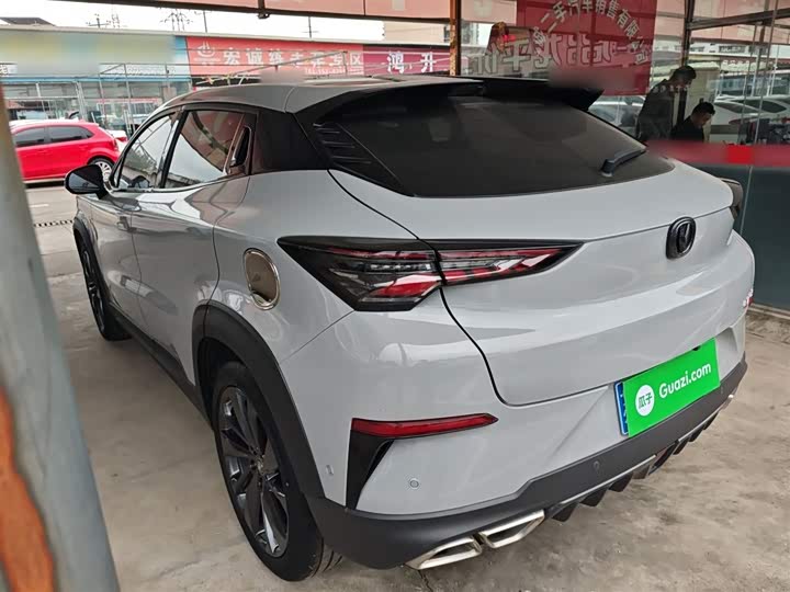 Changan UNI-T 2020 1.5 T Flagship — фото 5