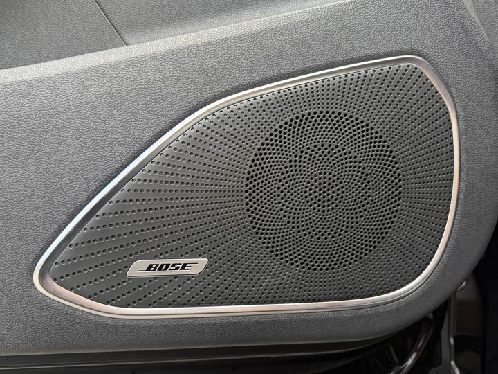 Hongqi HS5 2023 2.0 T Pro — фото 7