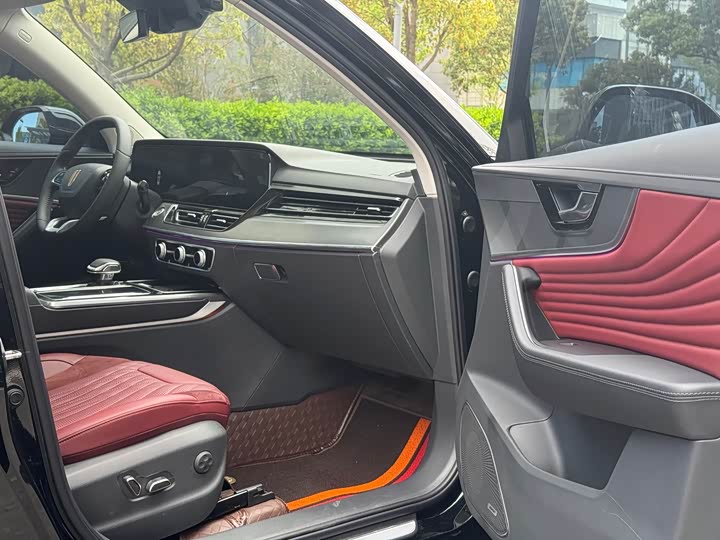 Hongqi HS5 2023 2.0 T Pro — фото 21