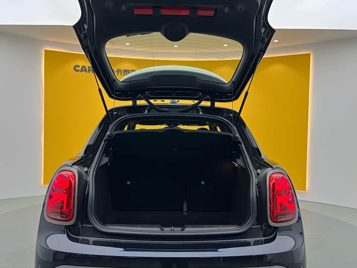 MINI Hatch — фото 24