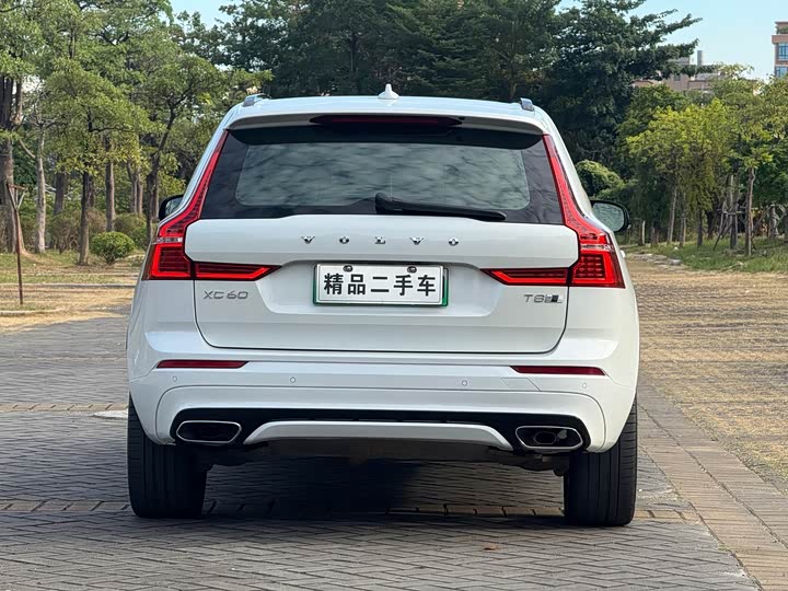 Volvo XC60 Hybrid 2020 T 8 E Hybrid — фото 4