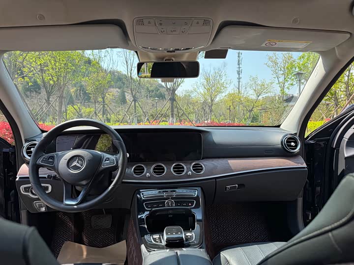 Mercedes-Benz E-Class 2016 E 300 L — фото 8