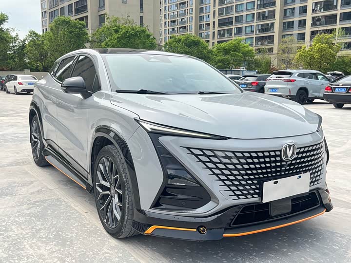 Changan UNI-T 2023 1.5 T Premium — фото 3