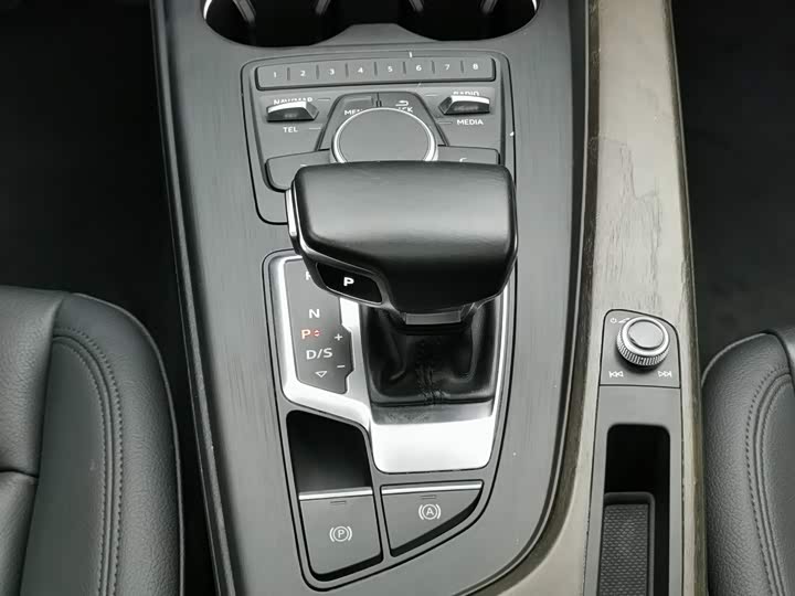 Audi A5 Sportback 40 TFSI стиль — фото 13