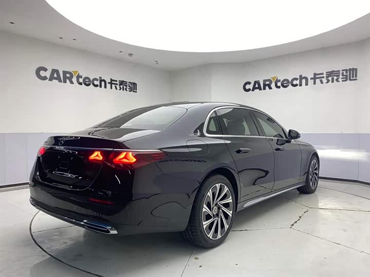 Mercedes-Benz E-Class 2024 E 300 L Luxury — фото 5