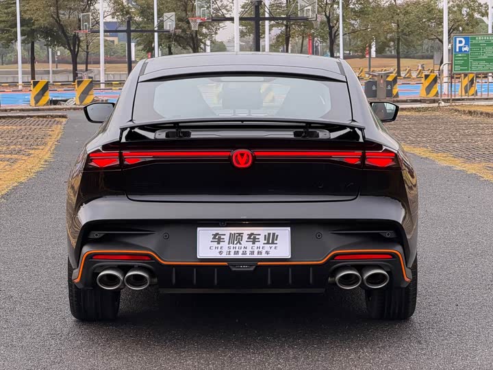Changan UNI-V 2025 2.0 T — фото 7
