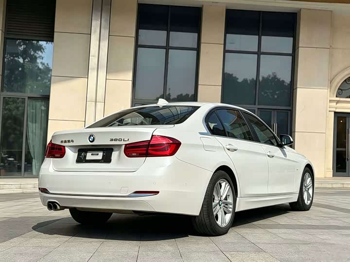 BMW 3 Series 320Li стиль — фото 9