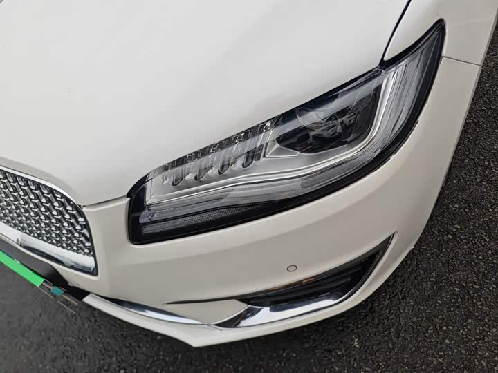 Lincoln MKZ 2019 2.0 T VI — фото 24