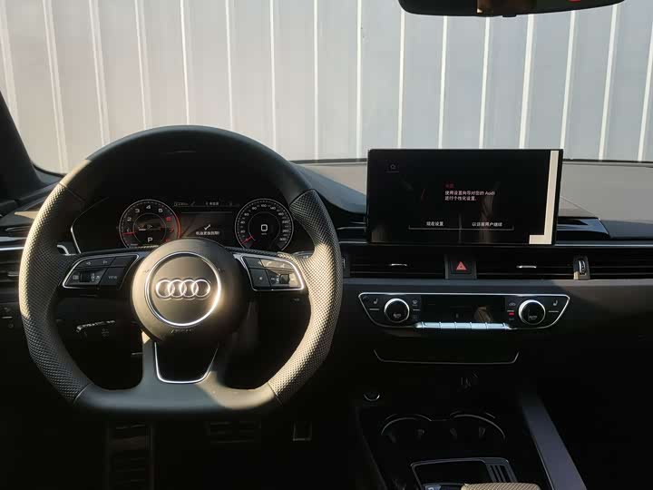 Audi A4L 2025 200 40 TFSI — фото 15
