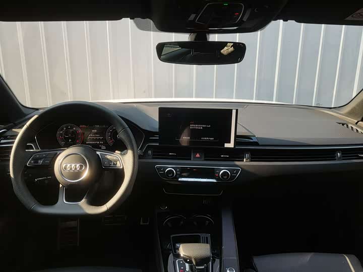 Audi A4L 2025 200 40 TFSI — фото 16