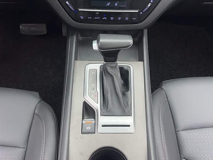 Changan CS35 PLUS 2019 1.4 T DCT — фото 11