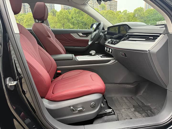 Hongqi HS5 2025 2.0 T 2 WD Pro — фото 16