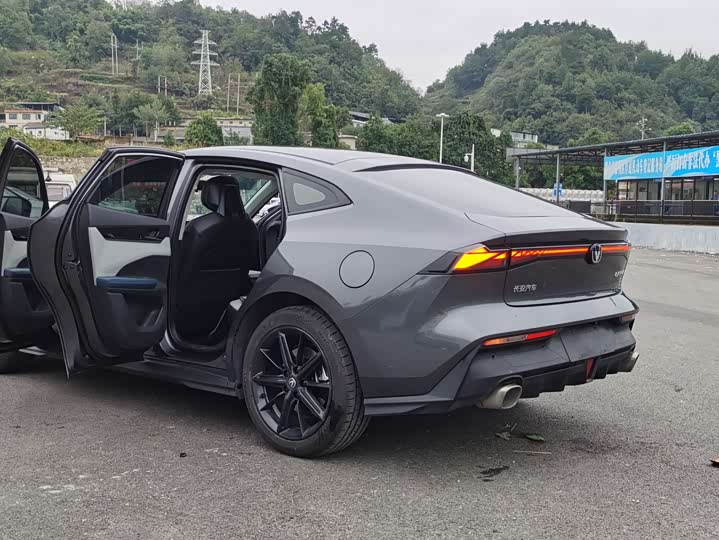 Changan UNI-V 2023 i DD 1.5 T 113km — фото 4
