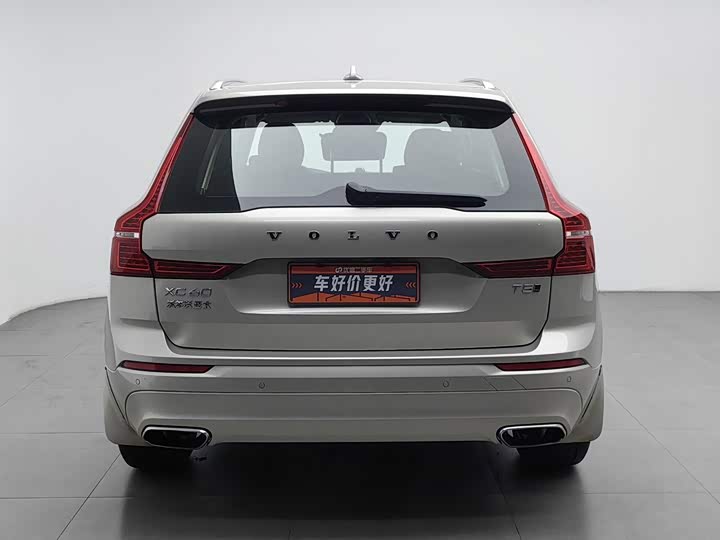 Volvo XC60 T5 полный привод V — фото 4