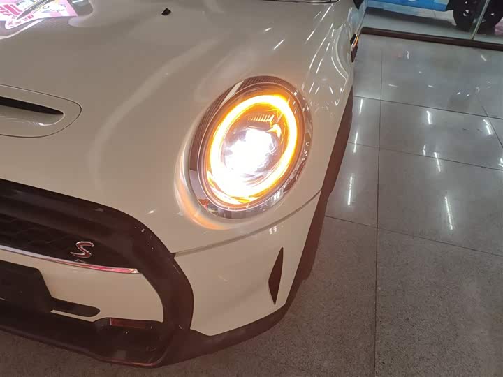 MINI Hatch — фото 17