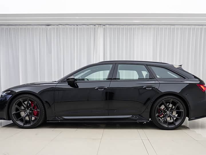 Audi RS6 2022 RS 6 4.0 T Avant — фото 3
