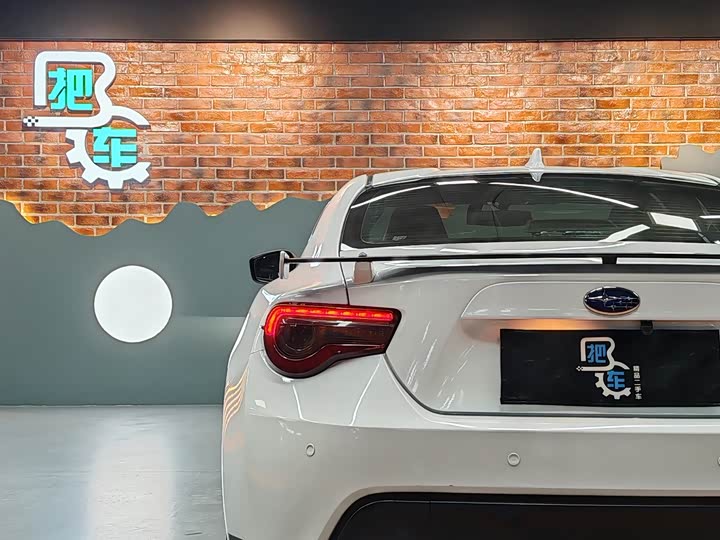 Subaru BRZ 2020 2.0 L MTtype-RS — фото 12