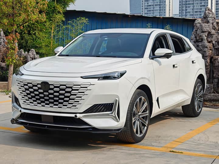 Changan UNI-K 2021 2.0 T Premium — фото 1