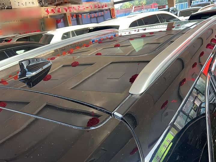 Hongqi HS5 2023 2.0 T Pro — фото 11