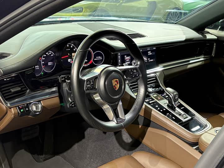 Porsche Panamera 2017 Panamera 4 Sport Turismo 3.0 T — фото 7