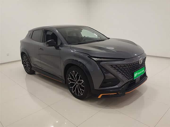 Changan UNI-T 2022 1.5 T Premium — фото 4