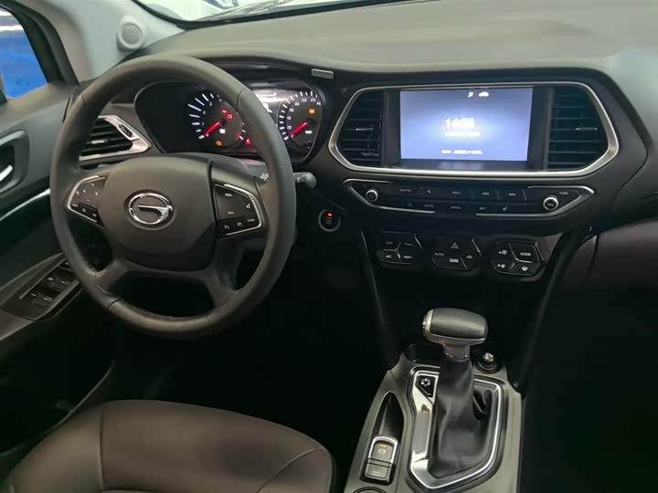 Trumpchi GS4 2017 235 T AT 2 WD — фото 10